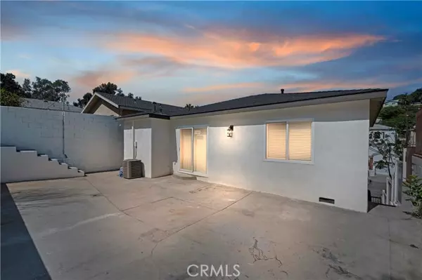 Los Angeles, CA 90063,1152 Miller Avenue
