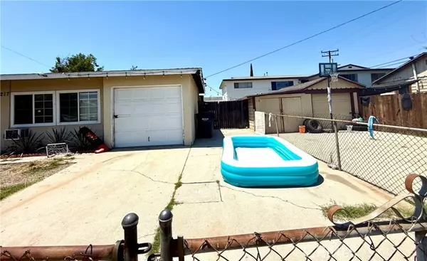 Bell Gardens, CA 90201,7215 Emil Avenue