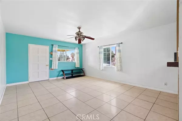 Commerce, CA 90040,4633 Leonis Street