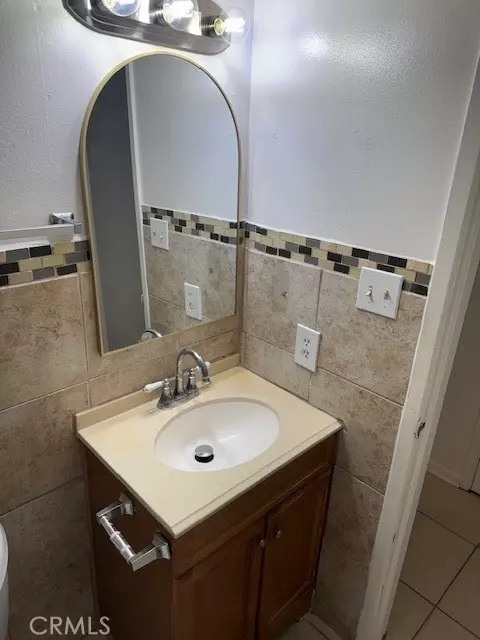 Fresno, CA 93705,2694 West Fairmont