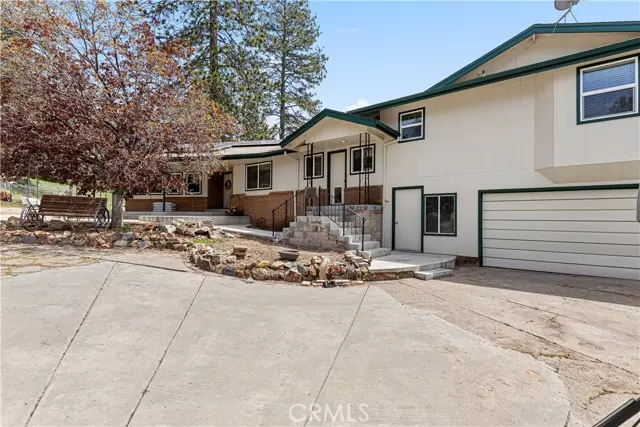 6061 Old Mill Road, Mariposa, CA 95338