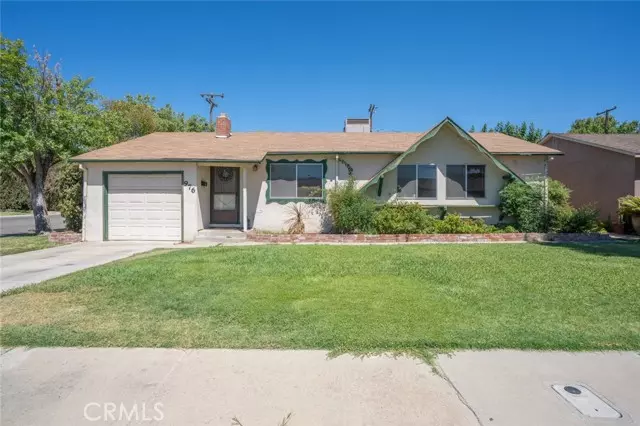 976 Granada Circle, Los Banos, CA 93635