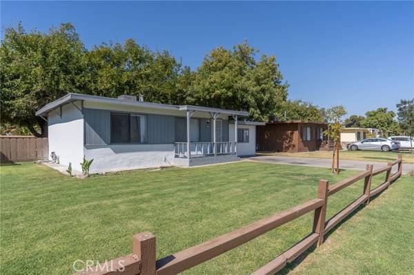 2207 Meadowbrook Avenue, Merced, CA 95348