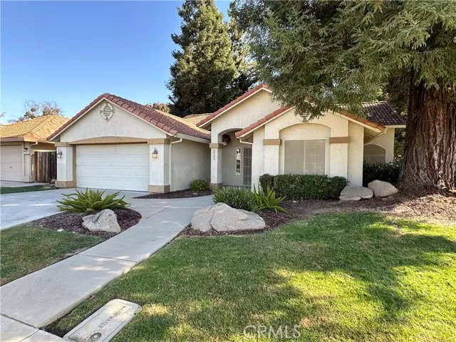 3932 Finch Court, Merced, CA 95340