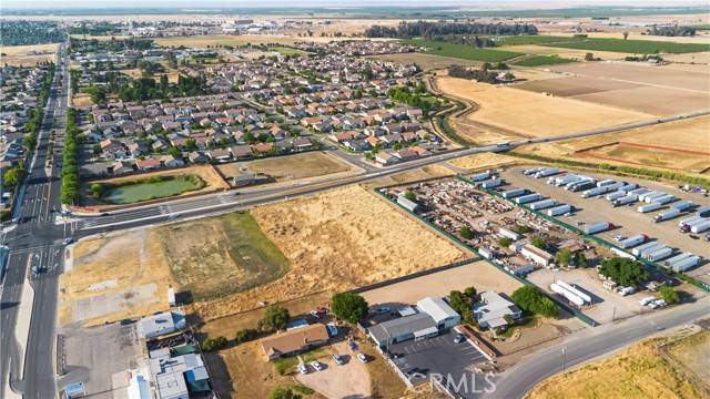 Atwater, CA 95301,4910 Clover Avenue