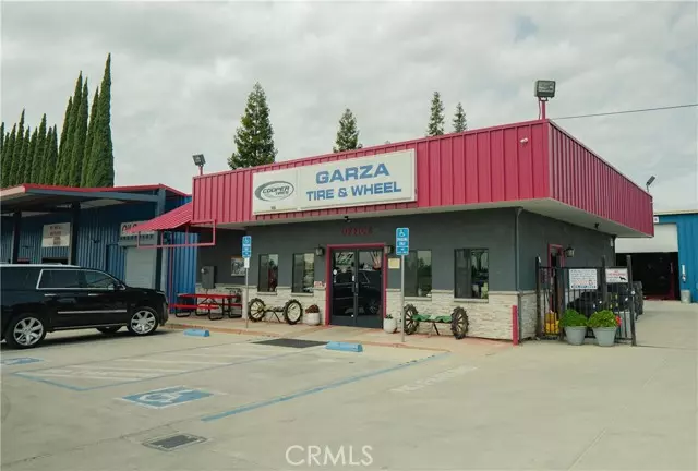 Winton, CA 95388,6886 Santa Fe Drive