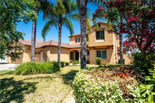 Chowchilla, CA 93610,8185 Lakeshore Drive