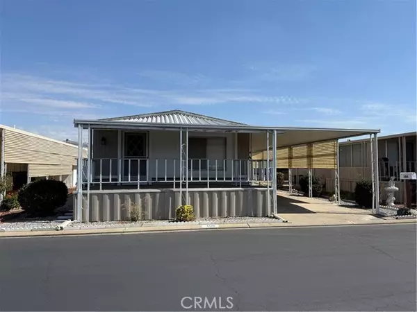2240 Golden Oak Lane, Merced, CA 95341
