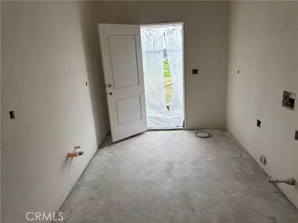 Atwater, CA 95301,464 Aaron Court