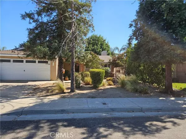 Clovis, CA 93612,1324 Robinson Avenue