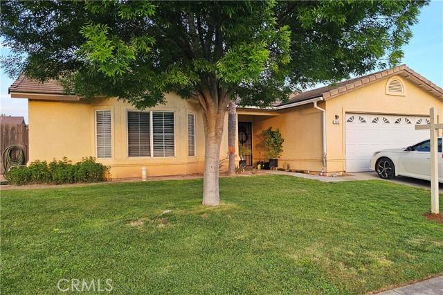 1331 Alicante, Madera, CA 93638