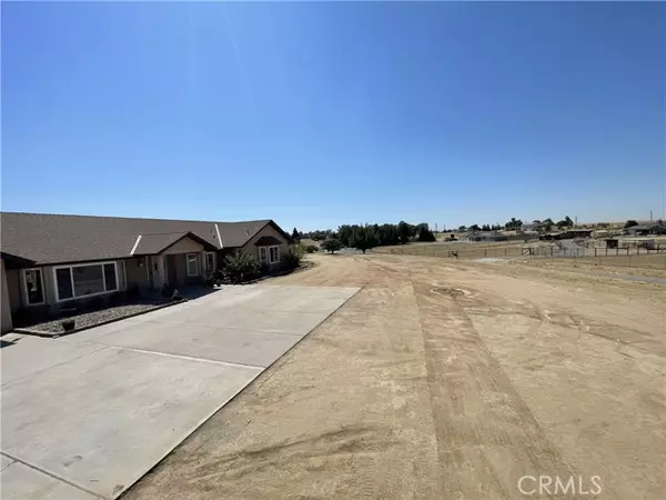 Madera, CA 93636,17756 La Canada Road