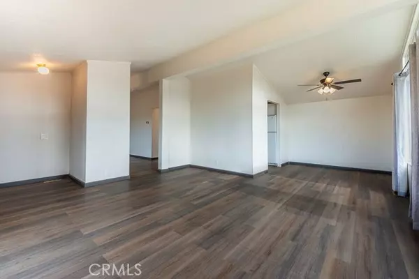 Madera, CA 93636,27062 Road 400
