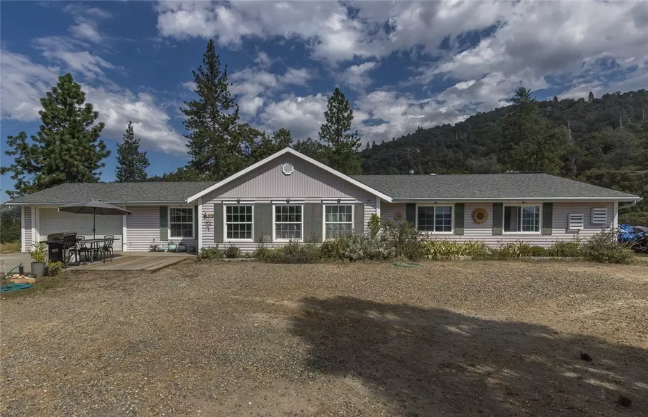 2434 Conifer Lane, Mariposa, CA 95338