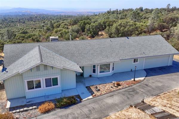 30043 Longview East Lane, Coarsegold, CA 93614