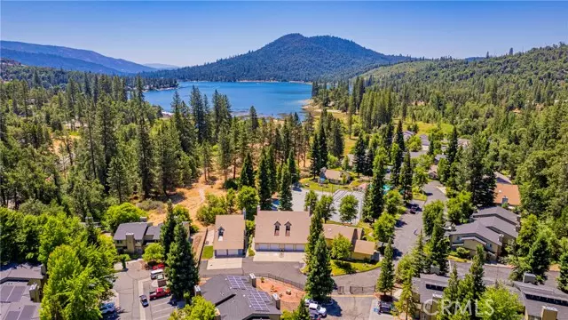 40333 Road 222, Bass Lake, CA 93604