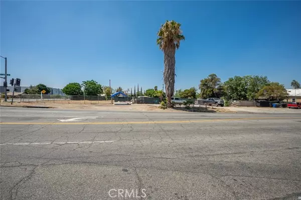 San Bernardino, CA 92408,860 South Waterman Avenue