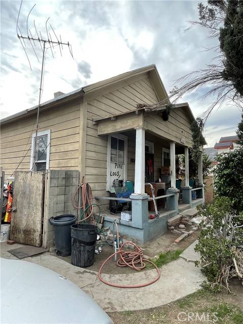San Bernardino, CA 92408,860 South Waterman Avenue