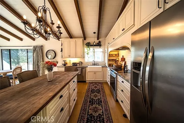 Escondido, CA 92026,28322 Meadow Glen West Way