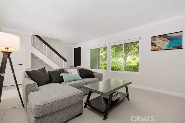 Carlsbad, CA 92010,2811 Via Topacio