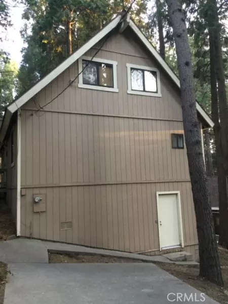 24971 Scenic View Drive, Crestline, CA 92325