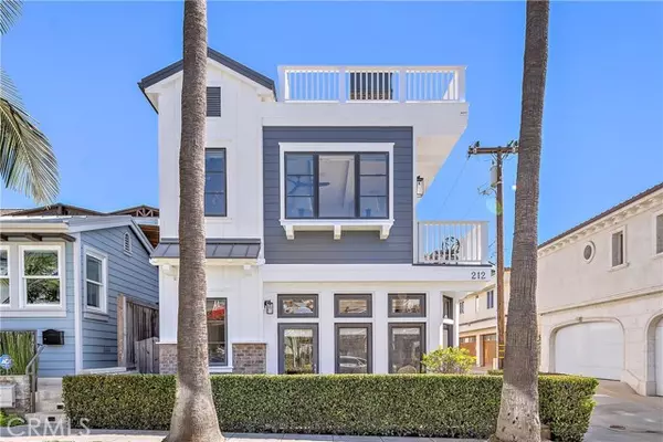 Corona Del Mar, CA 92625,212 Marguerite Avenue