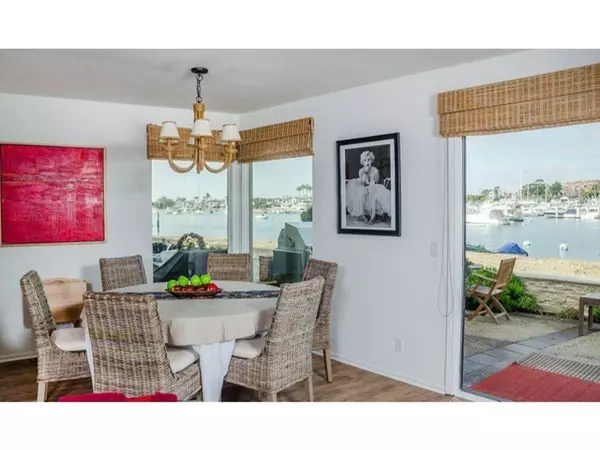 Newport Beach, CA 92662,711 North Bayfront