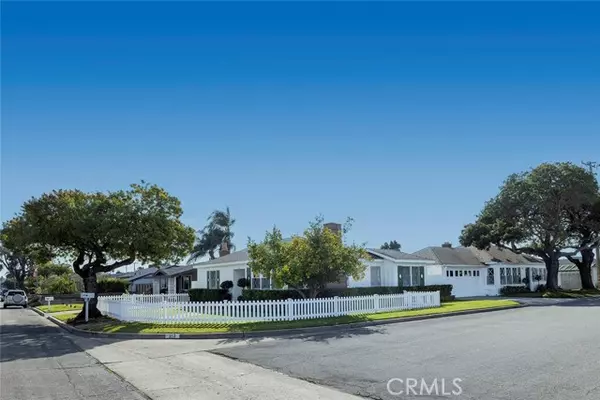 Costa Mesa, CA 92627,353 Flower Street