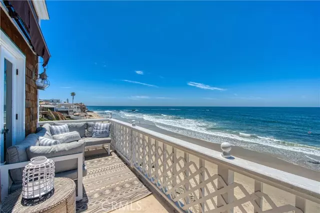 Laguna Beach, CA 92651,1061 Gaviota Drive