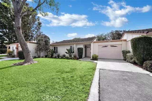 3161 Alta Vista, Laguna Woods, CA 92637