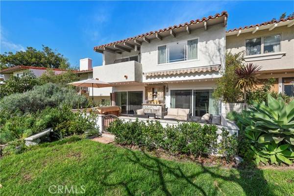 535 Vista Flora, Newport Beach, CA 92660