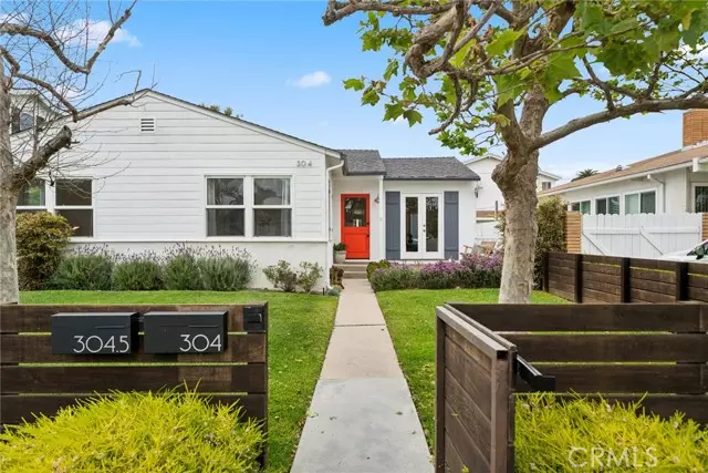 304 Flower Street, Costa Mesa, CA 92627