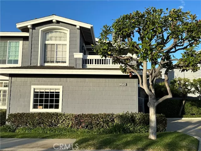 3700 Lilac Avenue, Corona Del Mar, CA 92625