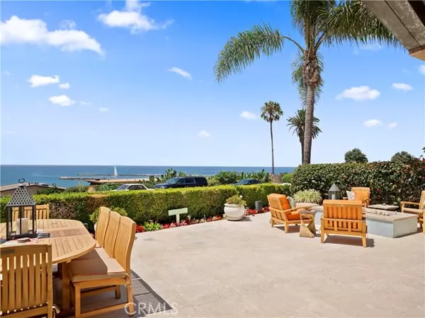 Corona Del Mar, CA 92625,3308 Ocean Boulevard