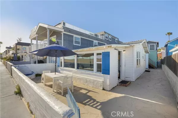 Newport Beach, CA 92661,1402 West Oceanfront