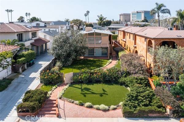 2918 Cliff Drive, Newport Beach, CA 92663