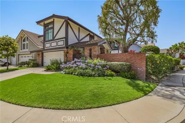 3445 Wimbledon Way, Costa Mesa, CA 92626