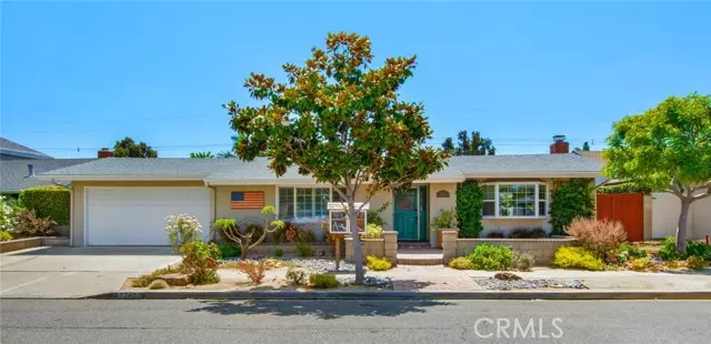 2782 Mendoza Drive, Costa Mesa, CA 92626