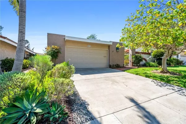 Laguna Woods, CA 92637,5231 Moya