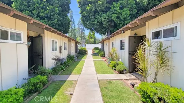 Yorba Linda, CA 92886,4702 Avocado Avenue