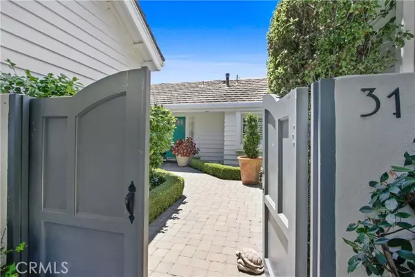 Newport Beach, CA 92660,31 Southampton Ct