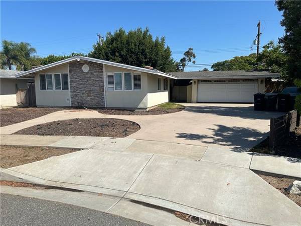 252 Bowling Green Drive, Costa Mesa, CA 92626