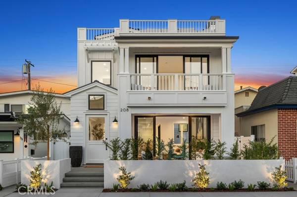 208 Collins, Newport Beach, CA 92662