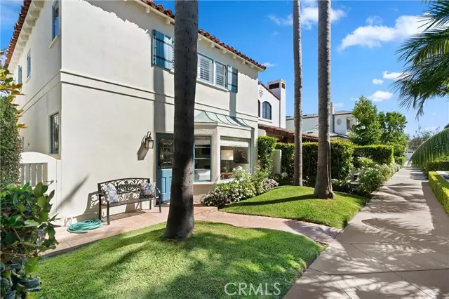 113 Via Yella, Newport Beach, CA 92663