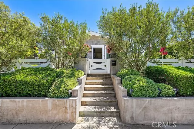 Corona Del Mar, CA 92625,700 Jasmine Avenue