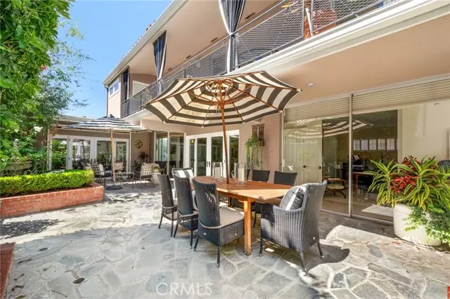 212 Via Koron, Newport Beach, CA 92663