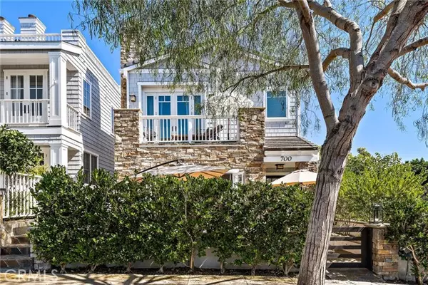 Corona Del Mar, CA 92625,700 Acacia Avenue