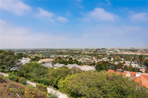 15 Cherbourg,  Newport Beach,  CA 92660