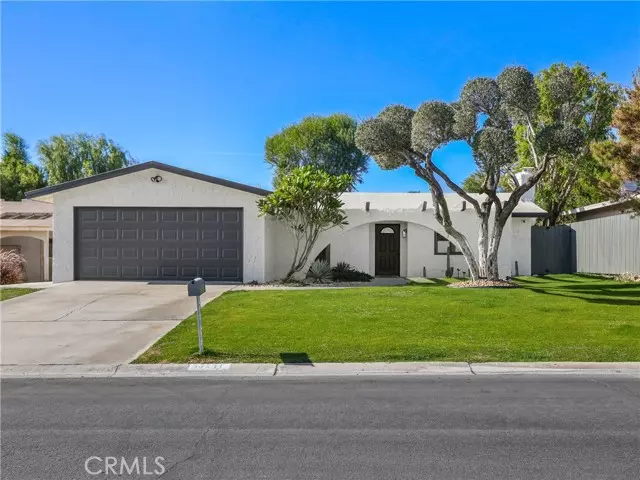 43381 Virginia Ave, Palm Desert, CA 92211