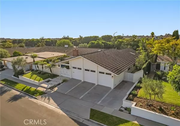 Corona Del Mar, CA 92625,1529 Keel Drive